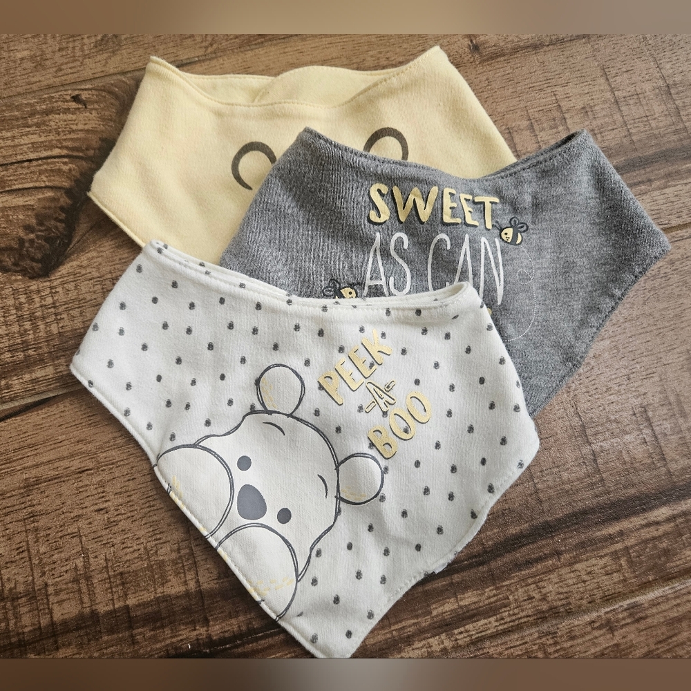 nwot disney baby winnie the pooh bundle of bibs